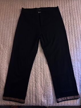 Guess Black women’s Pants with Decorative Hem